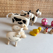 Load image into Gallery viewer, Le Toy Van & Tildo Farmyard, Animals, Tractor & People Bundle