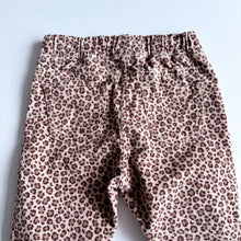 Load image into Gallery viewer, Boden Leonard Print Finecord Trousers - 8 years
