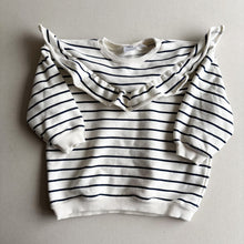 Load image into Gallery viewer, Zara Stripe Sweater - 4-5 years
