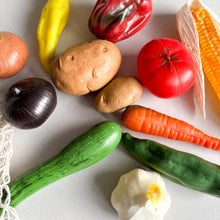 Load image into Gallery viewer, Realistic Play Vegetables &amp; Mesh Bag
