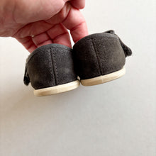 Load image into Gallery viewer, Zara Barefoot Shoes - EU20 / UK4
