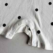 Load image into Gallery viewer, H&amp;M White Spotty Romper - BNWT - 3-4 years
