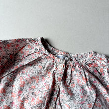 Load image into Gallery viewer, Bout’Chou Floral Blouse - 12-18 months
