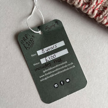 Load image into Gallery viewer, Babaa Jumper &amp; Hat - 8 years
