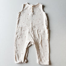 Load image into Gallery viewer, H&amp;M Star Romper - 6-9 months
