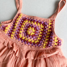 Load image into Gallery viewer, TU Peach Crochet Set - 4 years

