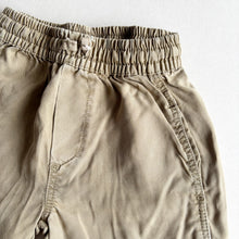 Load image into Gallery viewer, Zara Green Shorts - 4-5 years
