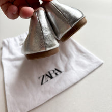 Load image into Gallery viewer, Zara Silver Ballet Flats Pumps - UK3 (BNWT)
