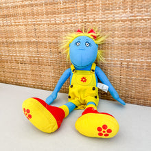 Load image into Gallery viewer, Vintage (1999) Tweenies Bella Plush
