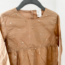 Load image into Gallery viewer, H&amp;M Light Brown Floral Romper - 3-4 years
