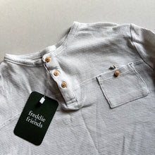 Load image into Gallery viewer, Zara Cream Waffle Long Sleeve - 3-4 years
