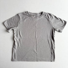 Load image into Gallery viewer, H&amp;M Grey T-Shirt - 4-6 years
