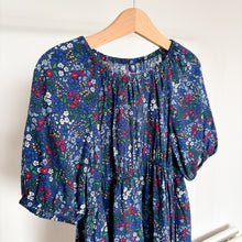 Load image into Gallery viewer, Uniqlo Navy Floral Dress - 6-7 years
