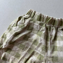 Load image into Gallery viewer, Korean Green Gingham Shorts - 6-12 months
