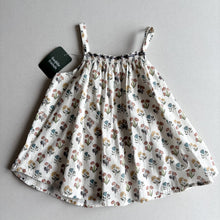 Load image into Gallery viewer, Little Cotton Clothes Top - 7-8 years
