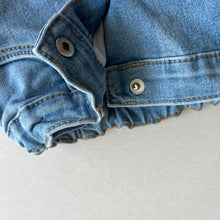 Load image into Gallery viewer, H&amp;M Embroidered Flower Jeans - 2-3 years
