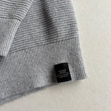 Load image into Gallery viewer, Zara Grey Waffle Knit Jumper - 8-9 years
