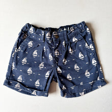 Load image into Gallery viewer, Frugi Navy Boat Shorts - 6-7 years
