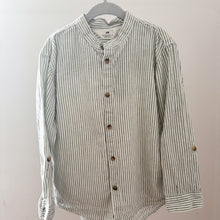 Load image into Gallery viewer, H&amp;M Green Stripe Long Sleeve Shirt - 6-7 years
