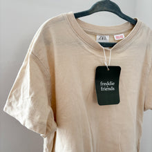 Load image into Gallery viewer, Zara Cream T-Shirt - 4-5 years
