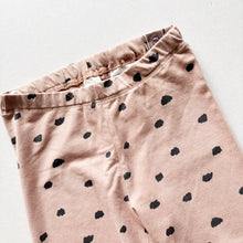 Load image into Gallery viewer, H&amp;M Brown Spotty Cycle Shorts - 2-3 years
