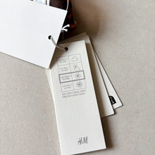 Load image into Gallery viewer, H&amp;M Sunglasses- 1-3 years - BNWT

