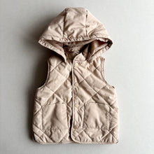 Load image into Gallery viewer, H&amp;M Cream Puffa Gilet - 9-12 Months
