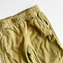 Load image into Gallery viewer, H&amp;M Green Needlecord Trousers - 4-5 years
