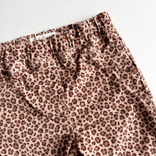 Load image into Gallery viewer, Boden Leonard Print Finecord Trousers - 8 years
