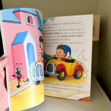 Load image into Gallery viewer, Noddy’s Mystery Car Book (1999)
