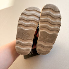Load image into Gallery viewer, Clarks Navy leather sandals - UK9
