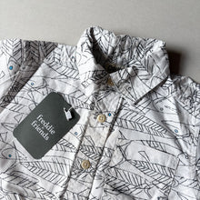 Load image into Gallery viewer, Oshkosh Fish Shirt - 3 years

