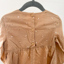 Load image into Gallery viewer, H&amp;M Light Brown Floral Romper - 3-4 years
