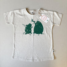 Load image into Gallery viewer, Kapbula Organics T-Shirt - 4-5 years - BNWT
