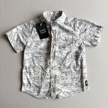 Load image into Gallery viewer, Oshkosh Fish Shirt - 3 years
