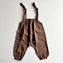 Load image into Gallery viewer, Korean (Aosta) Brown Overalls - 1-2 years
