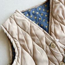 Load image into Gallery viewer, Handmade Quilted Gilet - 2-3 years
