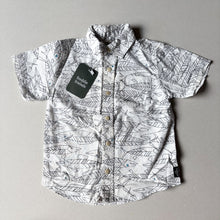 Load image into Gallery viewer, Oshkosh Fish Shirt - 3 years
