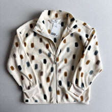 Load image into Gallery viewer, H&amp;M Cream Fleece - 6-8 years
