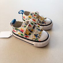 Load image into Gallery viewer, Converse Vehicles Low Rise Trainers - UK2
