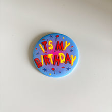 Load image into Gallery viewer, Vintage Birthday Badges
