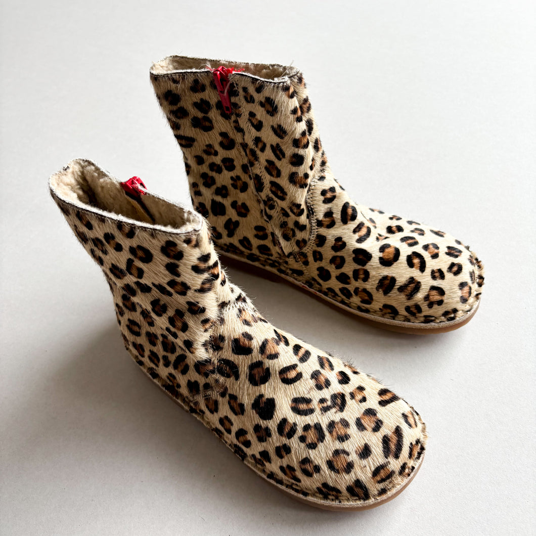 Boden Faux Fur Leopard Print Boots - UK2 (BNWOT)