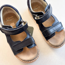 Load image into Gallery viewer, Clarks Navy leather sandals - UK9
