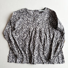 Load image into Gallery viewer, Mini A Ture Floral Blouse - 7 years
