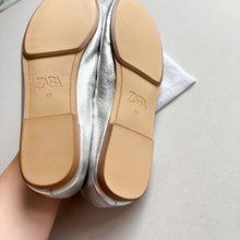 Load image into Gallery viewer, Zara Silver Ballet Flats Pumps - UK3 (BNWT)
