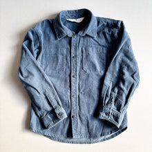 Load image into Gallery viewer, H&amp;M Needlecord Shirt - 5-6 years
