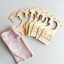 Load image into Gallery viewer, Baby Wardrobe Dividers
