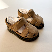 Load image into Gallery viewer, Dr Martens Moby II Brown Suede Sandals - UK6
