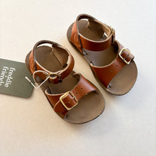 Load image into Gallery viewer, Salt Water Brown Sandals - UK5
