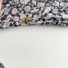 Load image into Gallery viewer, Mini A Ture Floral Blouse - 7 years
